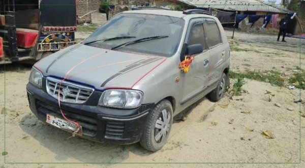 चोरीको अल्टो कार बरामद, १२ जना पक्राउ