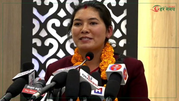 ओखलढुङ्गालाई उच्च नेटवर्कसहतिको जिल्ला बनाउने छु : थापा