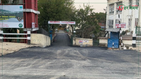 कालोपत्रे भयो बबरमहलको भत्किएको सडक 