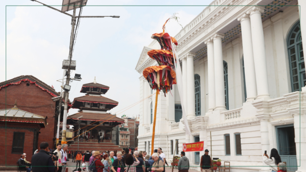 बसन्तपुरमा ठड्याइयो चीर, विधिवत रुपमा सुरु भयो होली