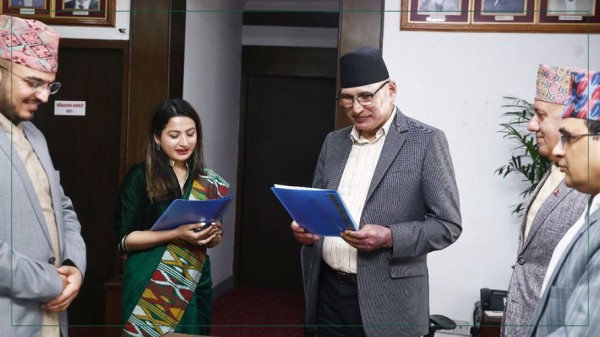 बीमा प्राधिकरणको सदस्य राधा पोखरेलले लिइन् पद तथा गोपनीयताको शपथ 