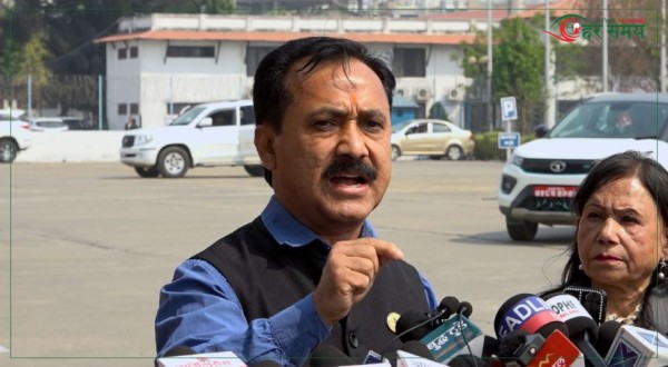 विश्वप्रकाशको प्रश्न : तीनकुने घटनाले सबैको हृदय दुख्यो, पूर्वराजाको किन दुखेन ?