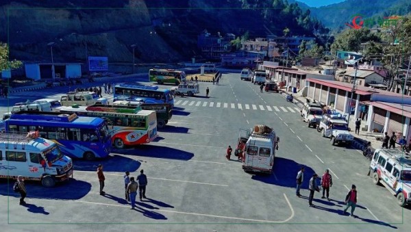 बसपार्क उद्घाटन गर्न सार्वजनिक बिदा दिएपछि...