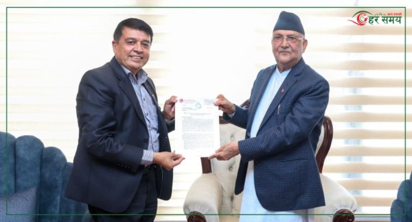 प्रधानमन्त्री ओली र महासंघ अध्यक्ष ढकालबीच भेटवार्ता, निजी क्षेत्र मैत्री वातावरण बनाउन प्रतिवद्ध