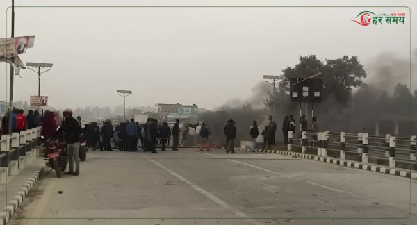 धनुषाको सतलोक आश्रममा विवाद, दर्जनौं घाइते