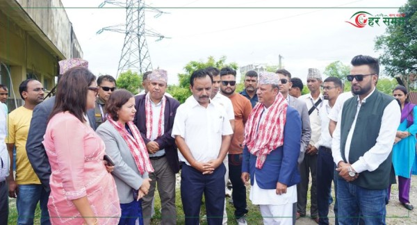 कैलाली पुगेर मन्त्री खड्काले भने - लोडसेडिङ देशभर छैन