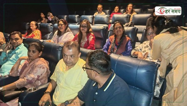 ‘बिगुल’ चलचित्र हेर्न पुगे कांग्रेसका सभापति गगन थापा