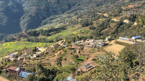 विकासले उज्यालिंदै गरेका गाउँ बसाइँसराइले अँध्यारा बन्दै