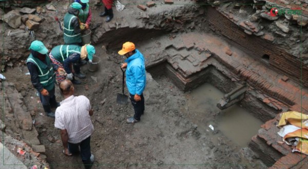 काठमाडौं गंगाहिटी मार्गमा रहेको भैरव हिटीको उत्खनन् 