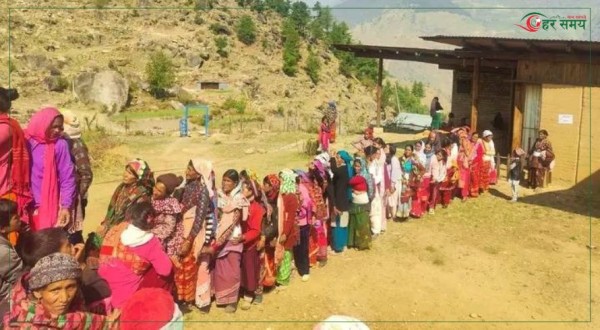 दुर्गम गाउँमा स्वास्थ्य शिविर, ६ सय ६९ जनाको स्वास्थ्य परिक्षण