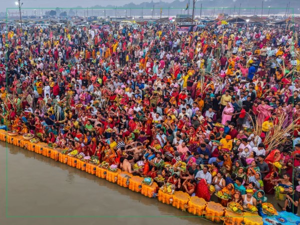 महाकुम्भमा मेलामा सोमबार ४४ लाख भन्दा बढी भक्तहरूले गरे स्नान