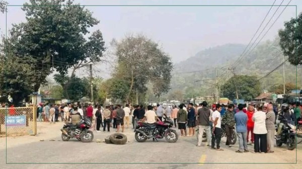 मकवानपुरमा बस र म्याजिक भ्यान ठोक्किँदा एक जनाको मृत्यु