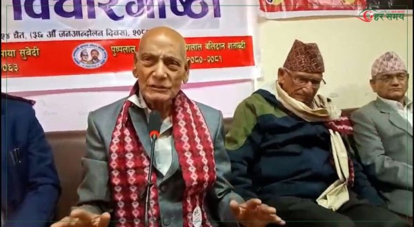 ओली, प्रचण्ड, नेपाल कम्युनिष्ट होइनन् : मोहनचन्द्र अधिकारी (भिडियोसहित)