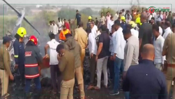 महाराष्ट्रका उपमुख्यमन्त्री अजित पवारको विमान दुर्घटनामा निधन