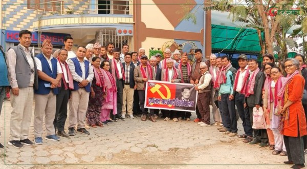 रामेछापमा जम्मा भए ११ कम्युनिष्ट पार्टीका नेता, एमाले रामेछापले गऱ्यो स्वागत