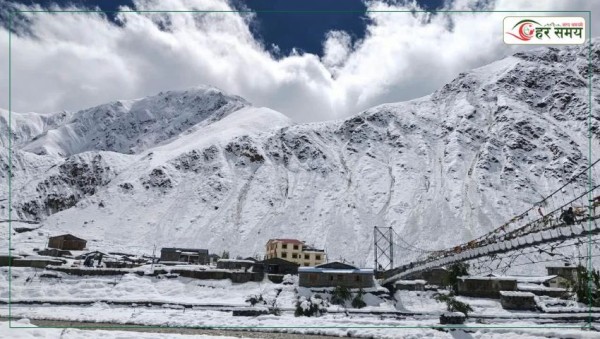 चीनसँगको सीमा जोड्ने सिमकोट–हिल्सा सडकखण्डमा जमेको हिउँ पन्छाउन सुरु 
