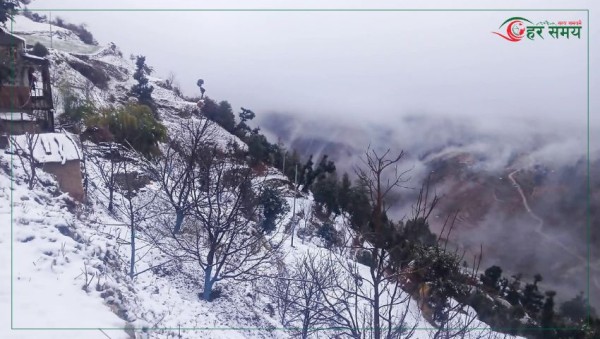 हिमपातले अवरुद्ध बनेका दशरथचन्द र जयपृथ्वी राजमार्ग सञ्चालन