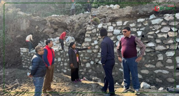 सांसदले भत्काए मापदण्डभन्दा कम चौडाइको कल्भर्ट पर्खाल