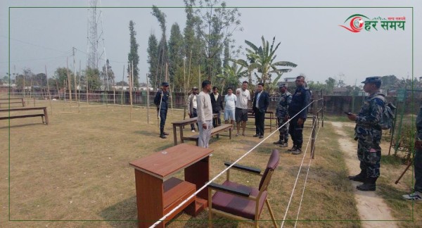 बाँकेका सहायक सिडिओ गुरुङद्वारा भुवार भवानी मावि मतदान स्थलको अनुगमन