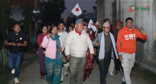 कैलाली–५ मा आफ्नो चुनावी अभियानलाई तीव्र बनाउँदै नेता आले