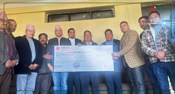 कांग्रेस केन्द्रीय कार्यालय पुनर्निर्माणका लागि २५ लाख सहयोग