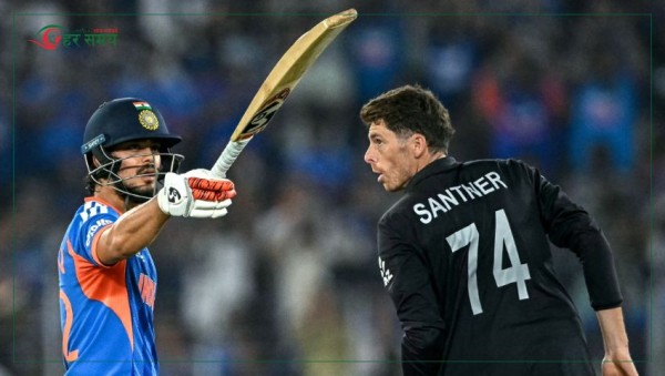 विश्वकपको उपाधि जित्न भारतद्वारा न्युजिल्यान्डलाई २५६ रनको लक्ष्य