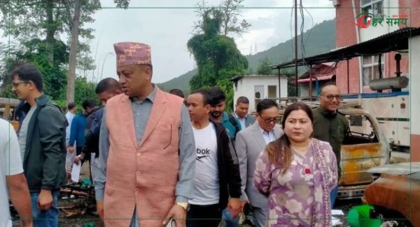 आन्दोलनपछि मुख्यमन्त्री बानियाँ पहिलो पटक सार्वजनिक, क्षतिग्रस्त संरचनाको निरीक्षण