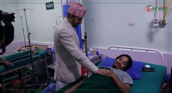 युवासँगै देश घाइते अवस्थामा छ, सबै मिलेर उपचार गरौं : मन्त्री खरेल