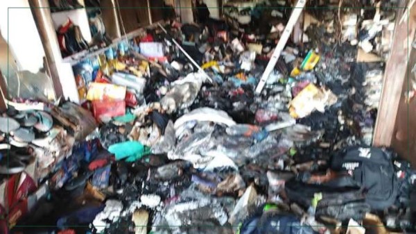 गरुडाको जयसवाल स्टोर्समा आगलागी, ४५ लाखको क्षति