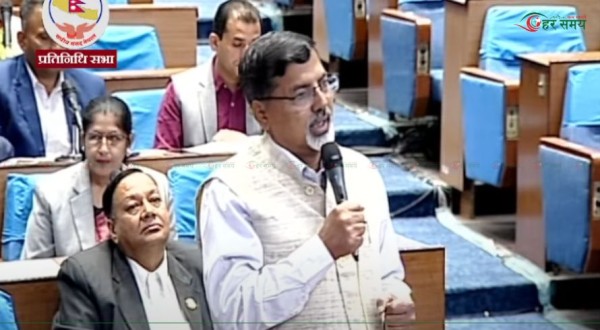 आन्दोलनमा बसिरहेका शिक्षकहरूमाथि सरकारले दमन गर्याे :सांसद जनार्दन शर्मा (भिडियोसहित)