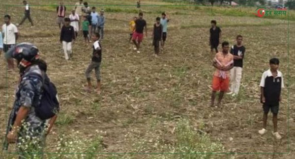 सडक विस्तारको विषयमा झडप हुँदा प्रहरी इन्स्पेक्टरसहित १० घाइते