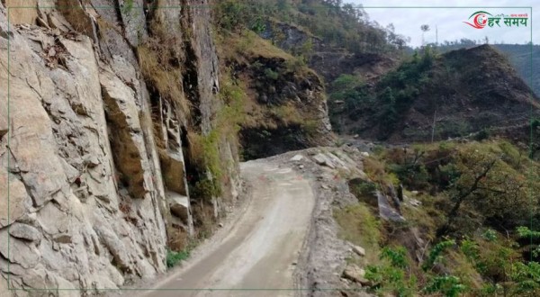 हेटौँडा–काठमाडौं जोड्ने  सडकमा राति सवारीसाधन सञ्चालनमा रोक