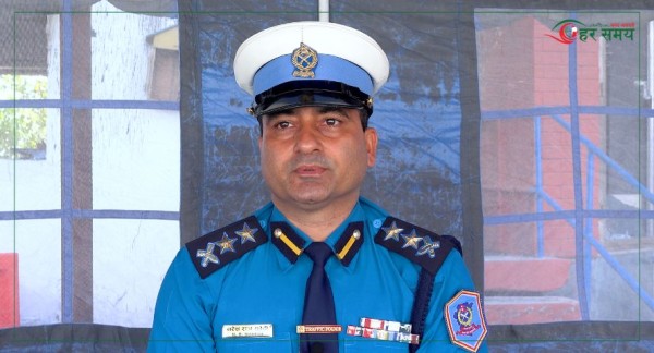 दशैंमा ट्राफिक प्रहरी : सुरक्षा, सहायता कक्षदेखि प्रविधिमार्फत निगरानीसम्म (भिडियोसहित)