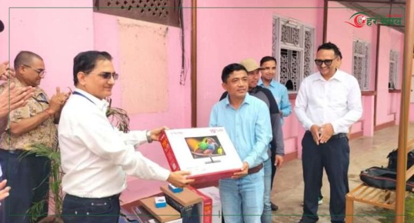 भीमफेदी गाउँपालिकाद्वारा पाटन हेटौँडा इजलासका लागि कम्प्युटरका सामाग्री हस्तान्तरण