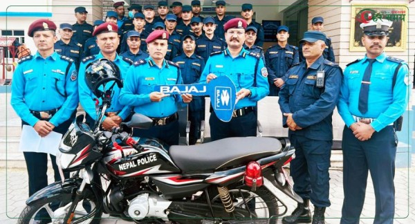 बैदाममा देउसी भैलो खेलेर प्रहरीलाई मोटरसाइकल खरिद