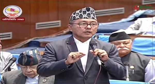 कांग्रेस र एमालेबीच कुन मन्त्रीले कसरी छिटो पैसा कमाउने भन्ने प्रतिस्पर्धा छ :  अध्यक्ष लिङ्देन [भिडियो]