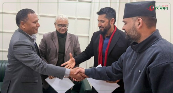 रवि र कुलमानको एकता तोडियो