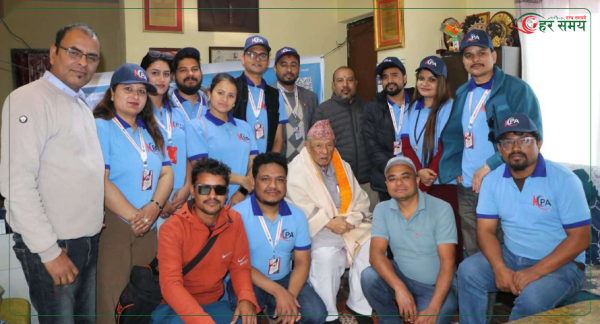 राष्ट्रिय स्रष्टा तथा प्रस्तोता प्रतिष्ठानको विशिष्ट साधक सम्मान तीन स्रष्टालाई