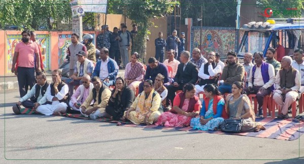 ७ दलको विरोध प्रदर्शन आज पनि जारी