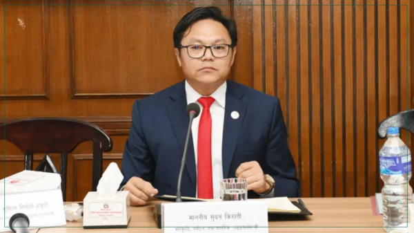 प्रधानमन्त्रीसँगको सवाल जवाफमा कुरूप चित्र देखेर दुनियाँ हाँस्यो : सुदन किराती