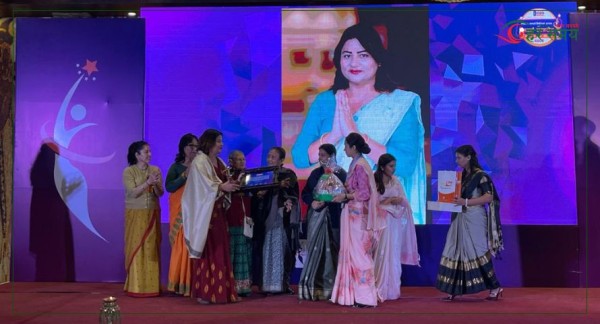 लम्कीचुहा नगरपालिकाकी मेयर सुशीला शाही ‘शी लिड्स’ आइकन विजेता