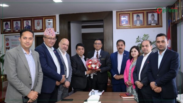 अब निजी क्षेत्रले घुस खुवाउनु पर्दैन, ढुक्क भएर लगानी बढाउनुस्: अर्थमन्त्री वाग्ले