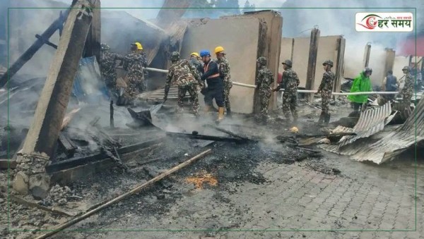 दोभानमा आगलागीबाट १० घर जलेर नष्ट