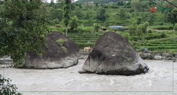 केरुङमा भारी वर्षा, सतर्कता अपनाउन त्रिशुली नदी किनारका बासिन्दालाई आग्रह 