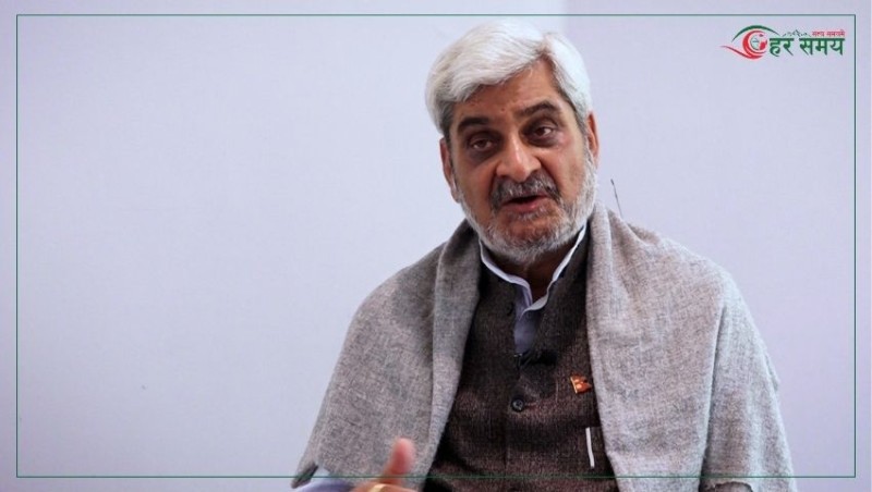 संघीयता कार्यान्वयनमा देखिएको कमजोरी संविधानका कारणले होइन : हृदयेश त्रिपाठी (भिडियोसहित)