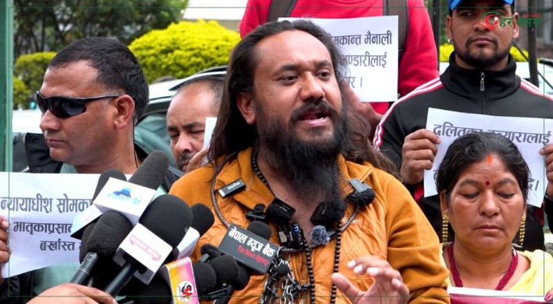 निर्वाचन प्रहरीको पोसाक खरिदमा छानबिन समिति गठन गर्न सांसद सुनारको माग (भिडियोसहित)