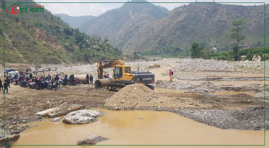 यस्तो छ बिपी राजमार्गमा वर्षामा पनि यातायात साधन सञ्चालन गर्ने योजना (भिडियोसहित)