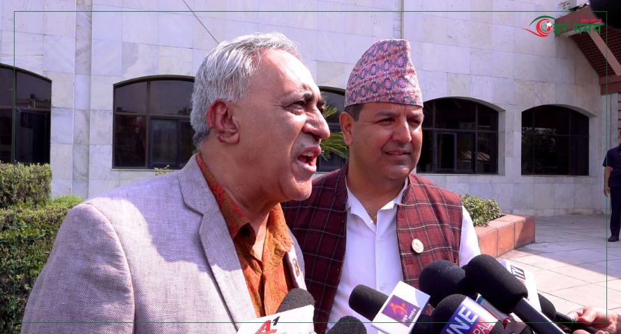 नेताले मुलुक र जनता हेर्छ, मूर्खले आफ्ना भोटर मात्र हेर्छ : चन्द्र भण्डारी [भिडियो]