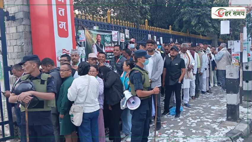 कांग्रेस महाधिवेशन : बिहानैदेखि मतदाता लाइनमा, ७ बजेदेखि मतदान, आजै गणना थाल्ने तयारी