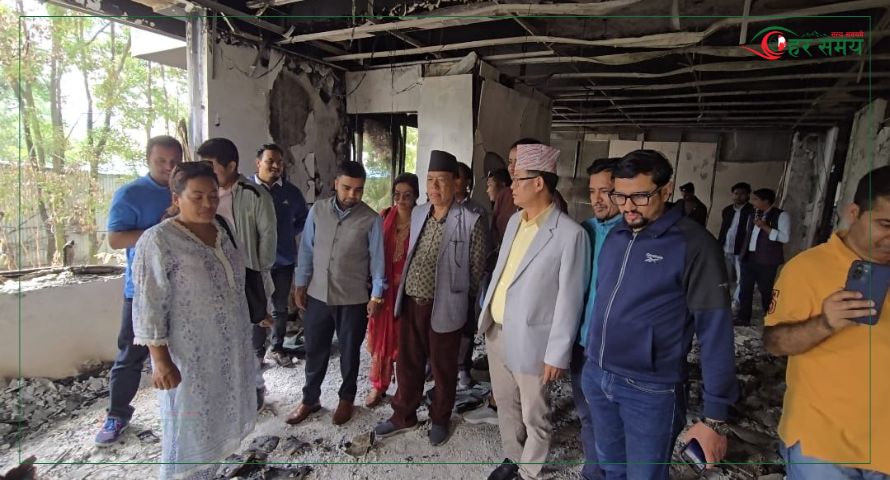 ‘पार्टी नेता, कार्यकर्ताबाट १० रुपैयाँ सहयोग उठाएर कांग्रेस पार्टी कार्यालय पुनःनिर्माण गर्छौं’
